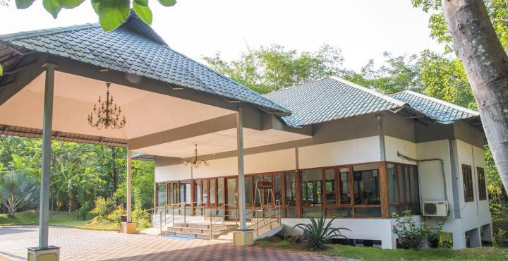 Ktdc Water Scapes Hotel Kumarakom Kültér fotó